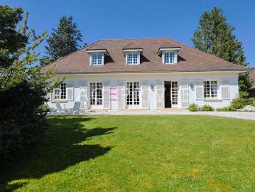 Maison de charme avec jardin