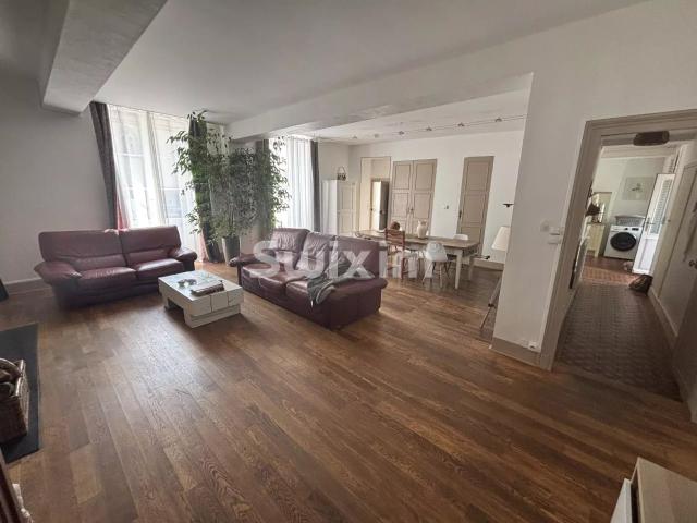Maison de charme avec pigeonnier 2 h 30 de Paris aux por. 174m² Cussy Les Forges