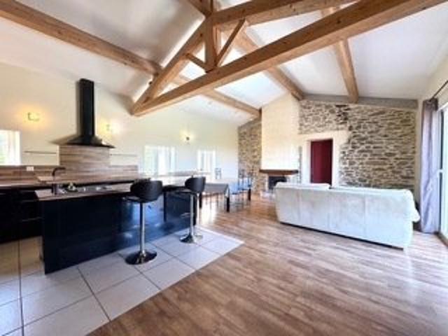 Maison de charme avec piscine Entre Carcassonne et Narbonn. 202m² Marseillette