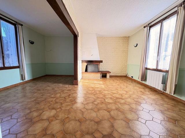 Maison de charme à la campagne avec gare sur place