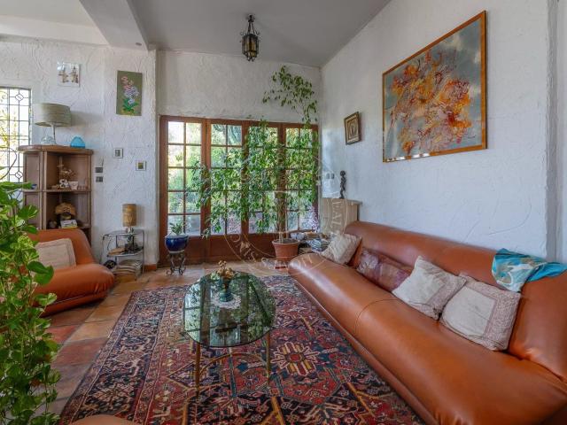 Maison de charme à Terron – Nice 181m² Nice