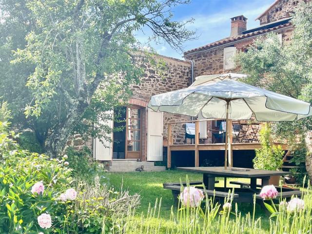Maison De Charme Dans Un Eco Hameau En Pleine Nature 120m² Saint Félix de Sorgues
