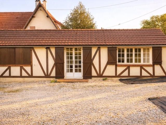 ? Maison De Charme En Pierre 15 minutes de Vernon 133m² Saint Pierre de Bailleul