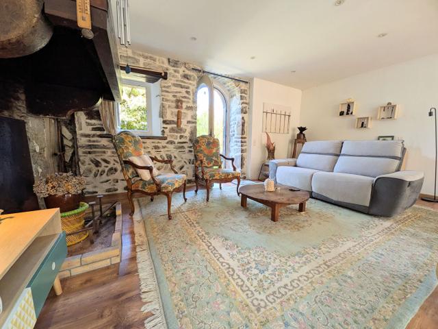 Maison de charme en pierre rénovée A 3 km d'Oloron Sainte Marie