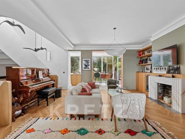 Maison de charme entièrement rénovée avec jardin à Boulogne. 225m² Boulogne Billancourt
