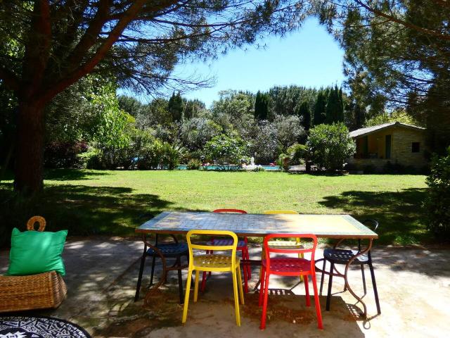 Maison de charme grand jardin et piscine