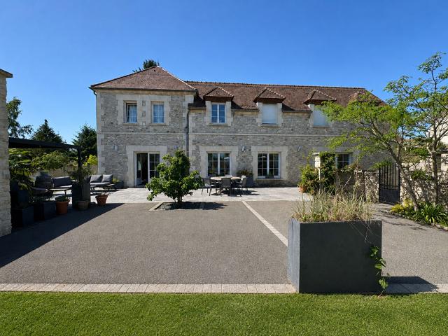 Maison de charme 180 m2 4 chambres