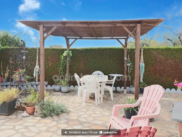 Maison de Charme 110 m² avec piscine hors sol 6 pièces 4 Chambres Garage terrain 1683 m² MAGNAC LAVAL 87190