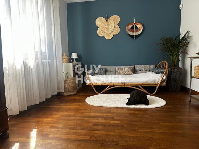 Maison de charme, 4 chambres jardin piscine sous sol ! 155m² Carcassonne