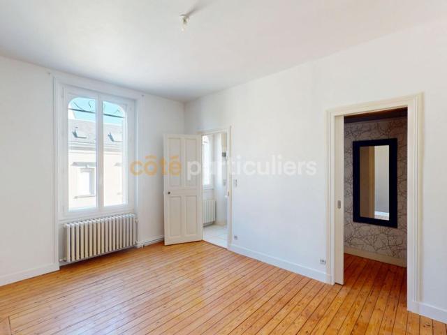 Maison de Charme 8 pièce s 180 m2