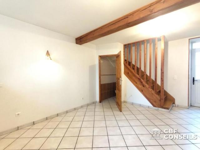 CHARMANTE MAISON DE BOURG