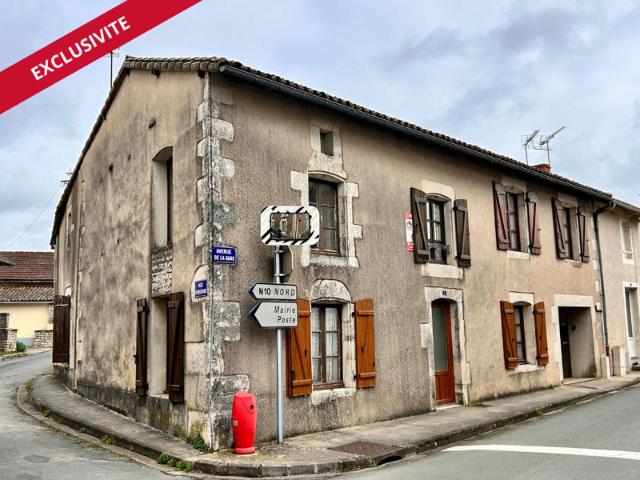 Maison de bourg à Couhé