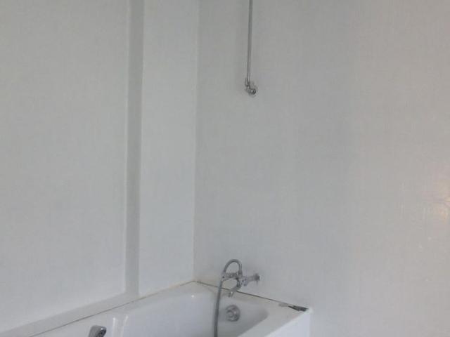 Maison de bourg, avec 2 chambres, en triplex