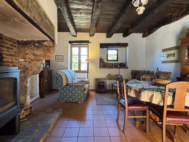 Maison de bourg vue dominante 115m² Calvignac
