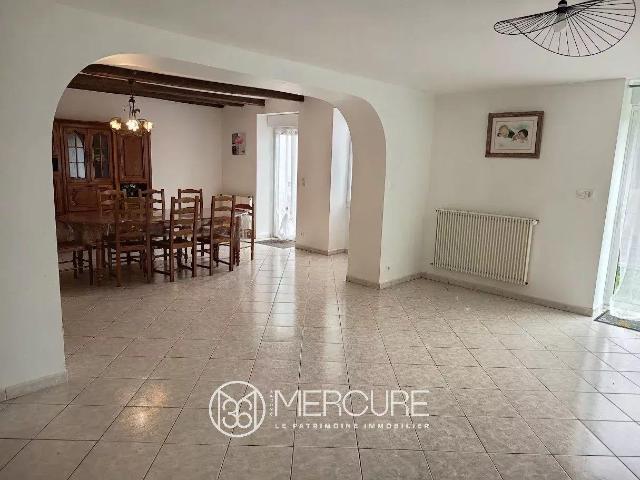 Maison de famille 3 chambres avec dépendances 140m² Saint Pierre d'Exideuil