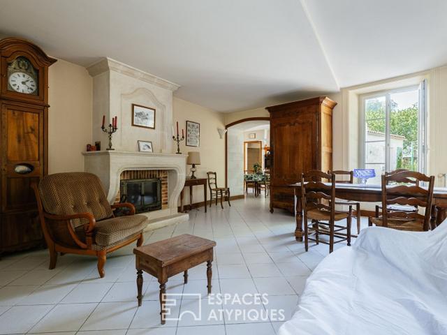 Maison de famille du Xix Siècle au coeur de Taillebourg 192m² Taillebourg