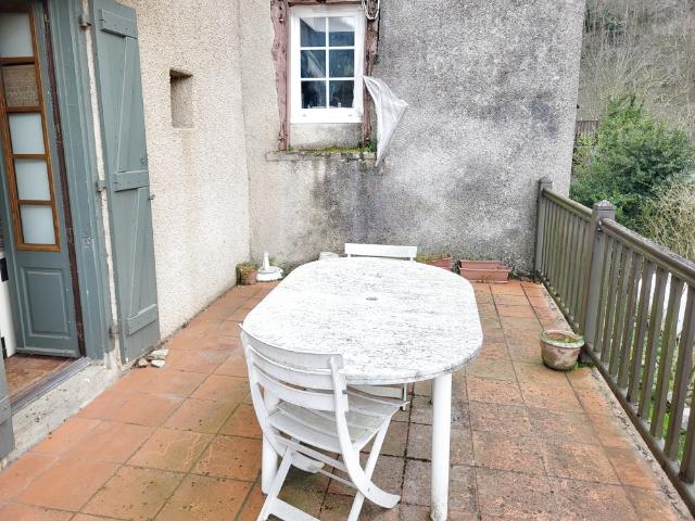 Maison de hameau de type T3 avec garage et jardin non attenant