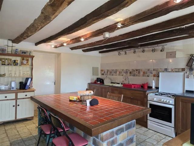 Maison de hameau indépendante avec piscine Vaulry – 87