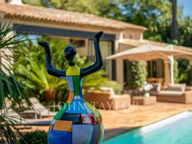 Maison de 5 chambres de luxe en location à Mougins, Provence Alpes Côte d'Azur