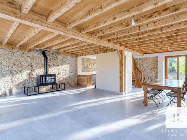 Maison de luxe 3 chambres en vente à Theizé, France