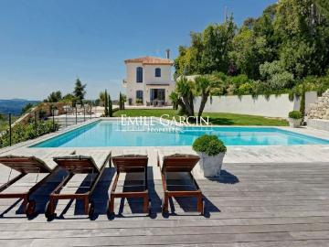 Maison de luxe de 420 m2 en location Grasse, France