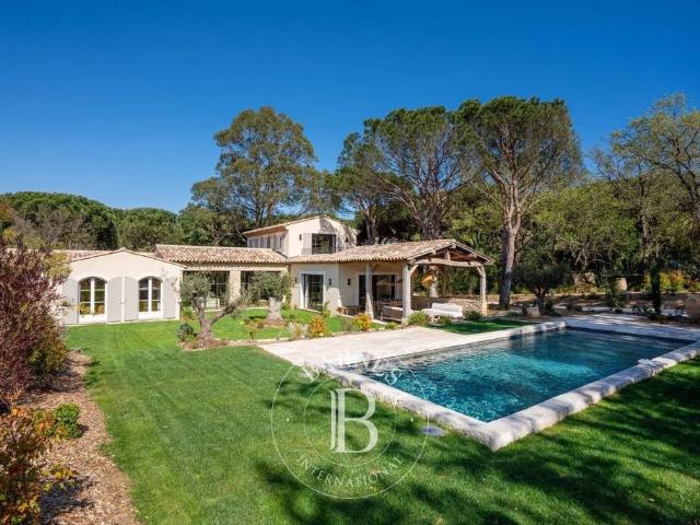 Maison de 4 chambres de luxe en location à Ramatuelle, France