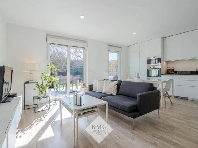 Maison de 3 chambres de luxe en location à Chessy, Île de France