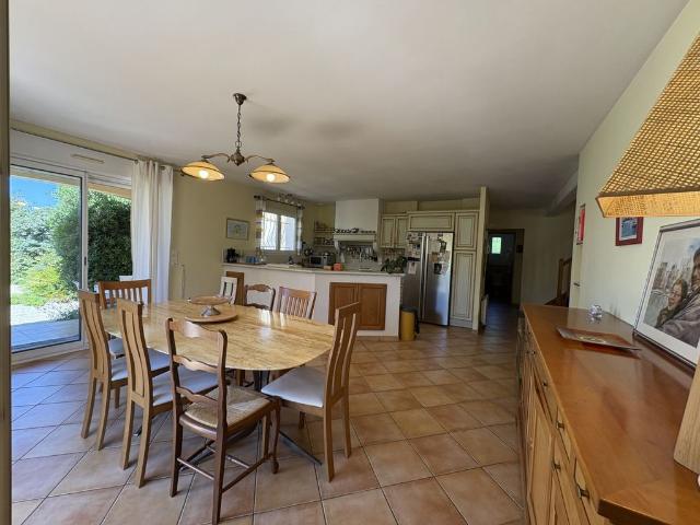 Maison de luxe de 5 pièces en vente à Lespignan, Occitanie