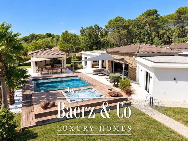 Maison de luxe de 5 pièces en vente à 83300, Draguignan, Provence Alpes Côte d'Azur