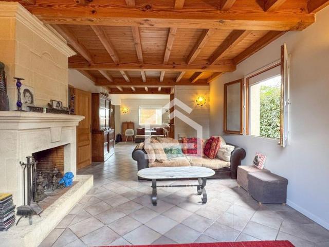 Maison de luxe de 6 chambres en vente à Cestas, France