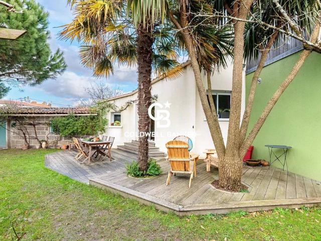 Maison de prestige de 168 m2 en vente Rezé, France