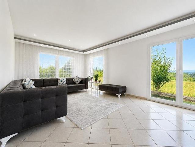 Maison de luxe de 6 pièces en vente à Allinges, Auvergne Rhône Alpes