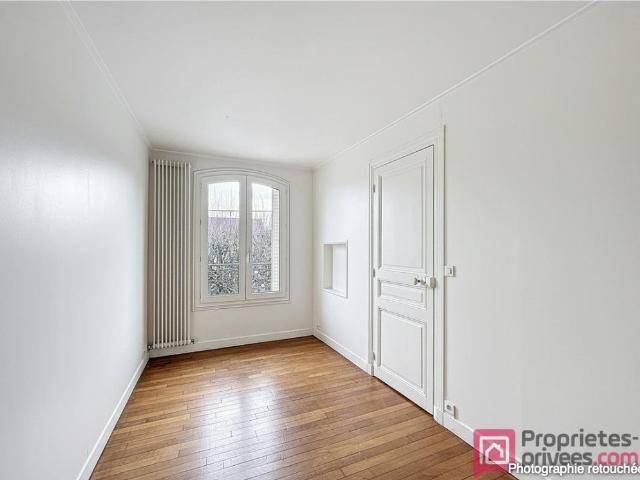 Maison de luxe de 6 pièces en vente à Châtillon, France