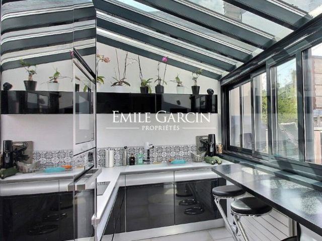 Maison de luxe de 6 pièces en vente à Deauville, France