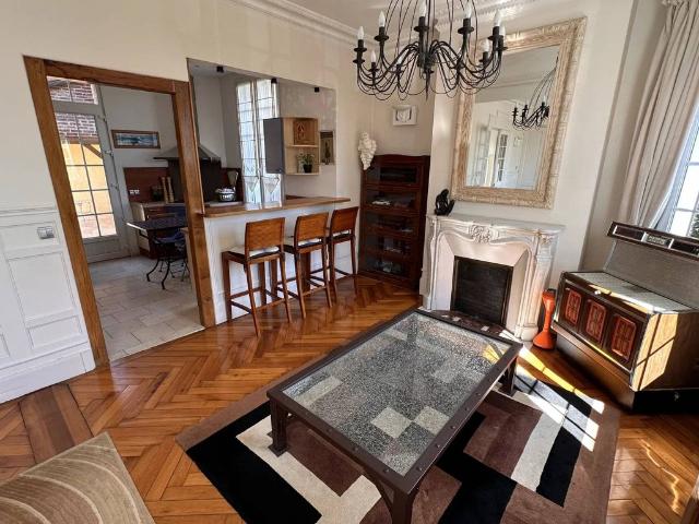 Maison de luxe de 6 pièces en vente à Dives sur Mer, France