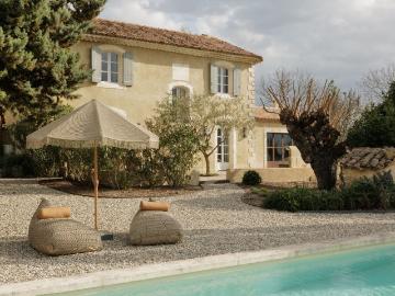 Maison de luxe de 6 pièces en vente à SAINT SATURNIN LES APT, Saint Saturnin lès Apt, Provence Alpes Côte d'Azur