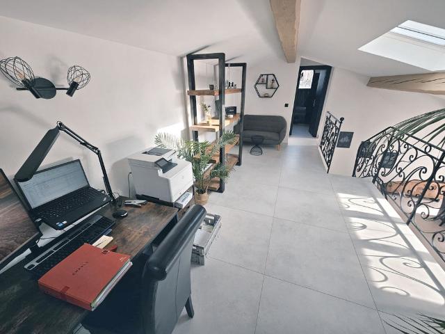 Maison de luxe 5 chambres en vente Roquefort les Pins, Provence Alpes Côte d'Azur