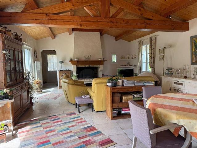 Maison de luxe de 76 pièces en vente à La Guérinière, France