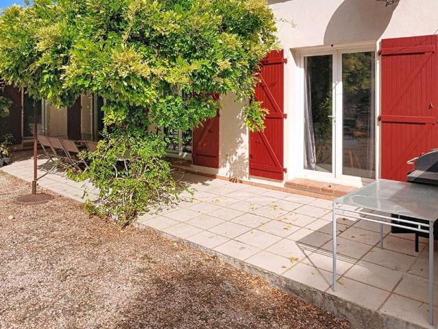 Maison de luxe de 7 pièces en vente à Brignoles, France