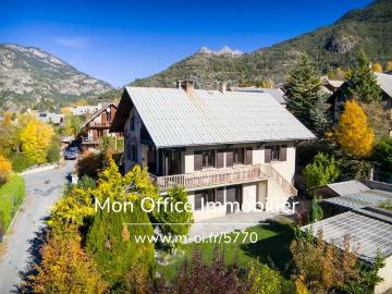 Maison de luxe de 7 pièces en vente à Guillestre, Provence Alpes Côte d'Azur