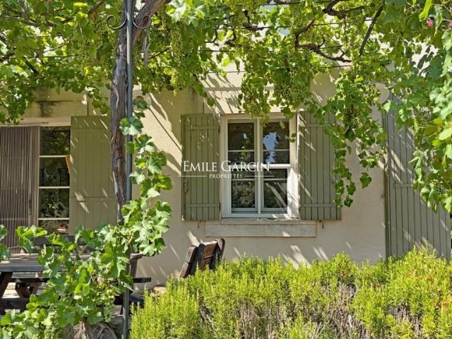 Maison de luxe de 7 pièces en vente à Saint Rémy de Provence, France