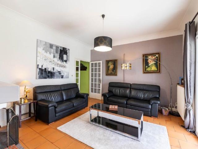 Maison de luxe de 8 pièces en vente à Foulayronnes, France