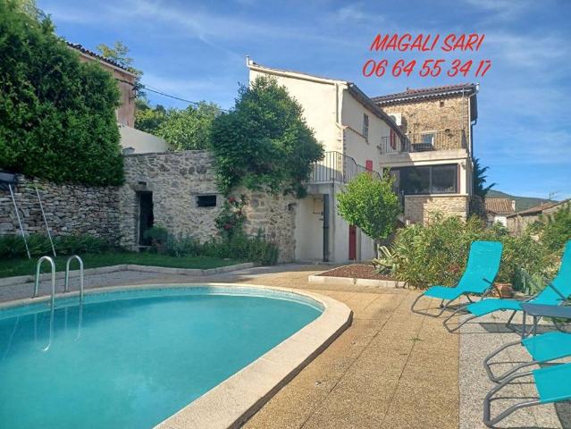 Maison de luxe de 8 pièces en vente à Saint Martin de Valgalgues, Occitanie