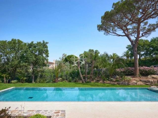 Maison de prestige de 500 m2 en location Saint Tropez, Provence Alpes Côte d'Azur