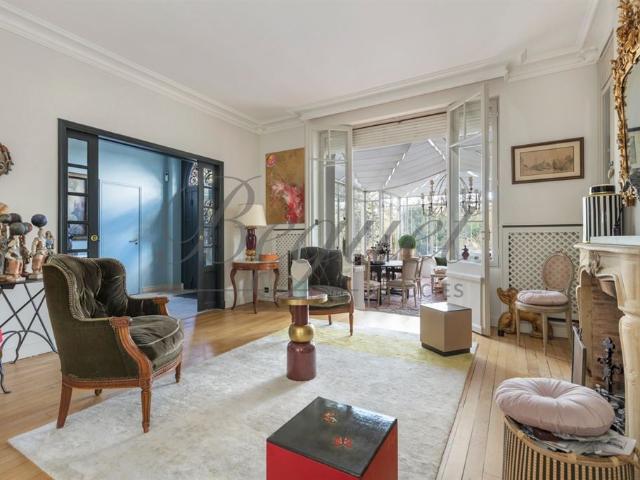 Maison de 9 pièces de luxe en vente à Marly le Roi, Île de France