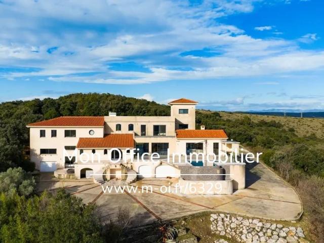 Maison de luxe de 10 pièces en vente à Montpellier, France