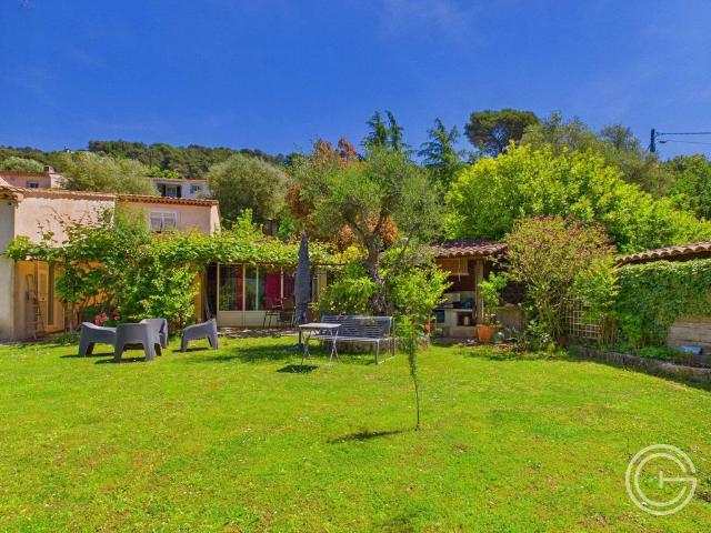 Maison de luxe de 163 m2 en vente Blausasc, Provence Alpes Côte d'Azur