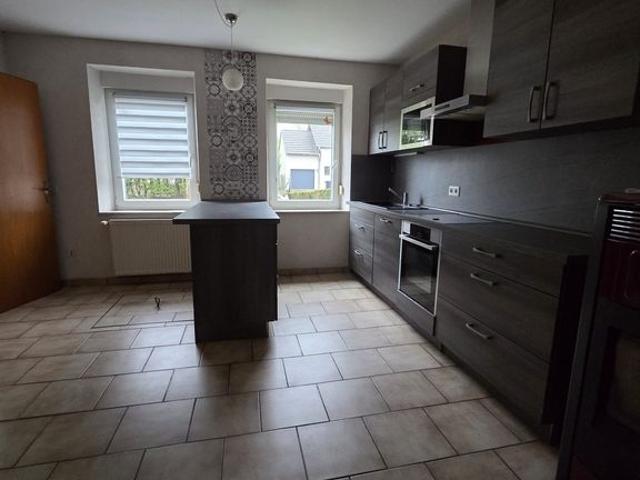 Maison de luxe de 18 pièces en vente à Hambach, Grand Est