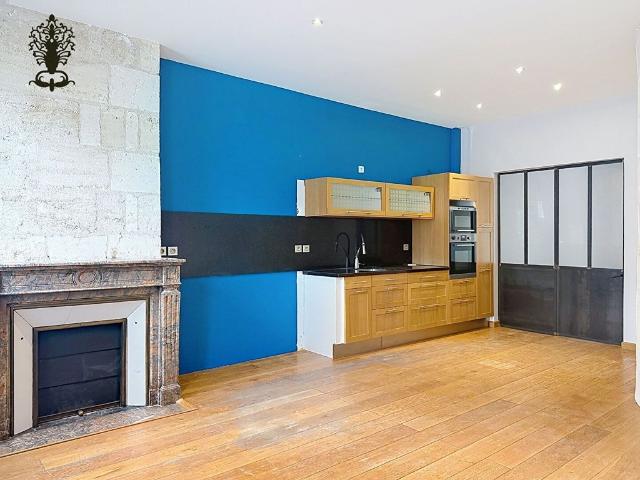 Maison de 7 pièces de luxe en vente à Bordeaux, France