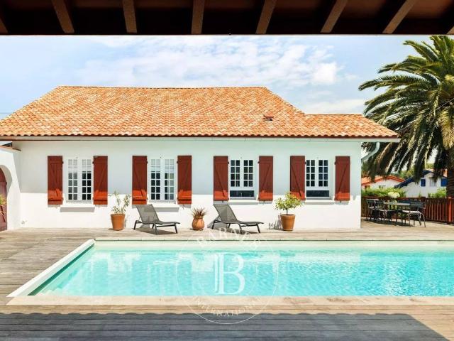 Maison de luxe de 230 m2 en vente Ciboure, France